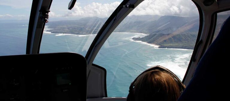 utsikt från helikopter över havet